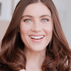 Anna Speckhart's Minimal Bridal Makeup