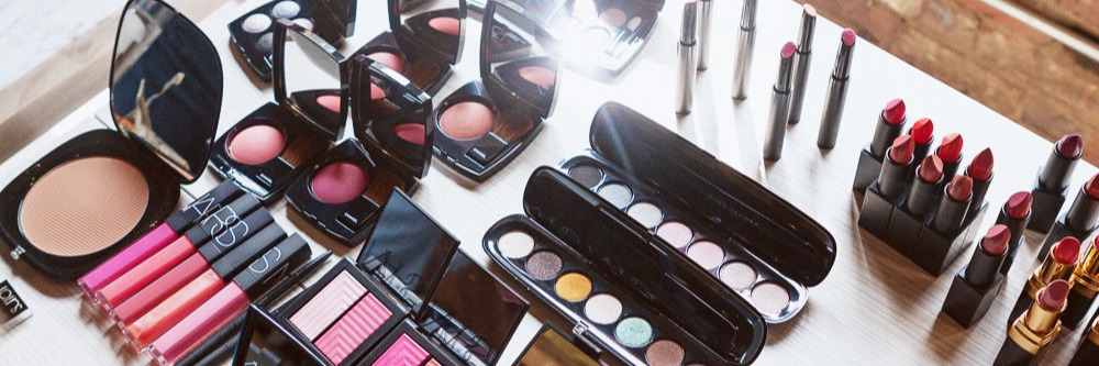 Fashion Week Makeup And All The Parties You Should Wear It To
