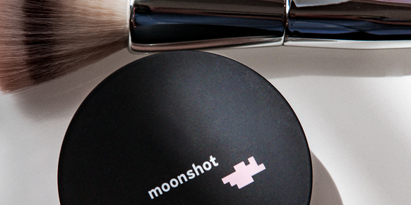 Loose Powder Is Cool Again!