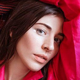 Caroline Polachek, Musician