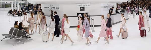 How To Travel Like A Jetsetter (Even When You’re Not)