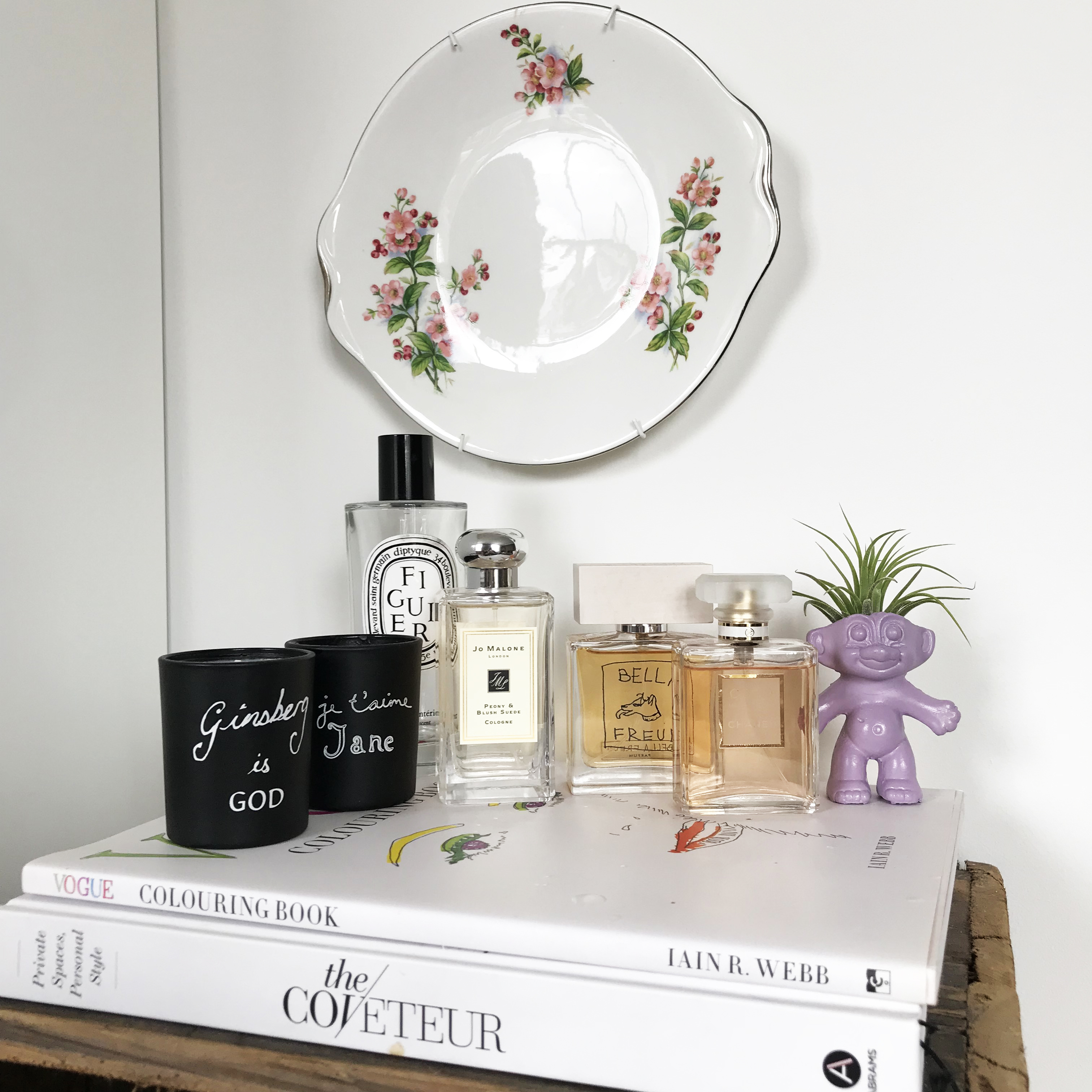 The Accessories Designer With A Sausage Dog Named Harold 