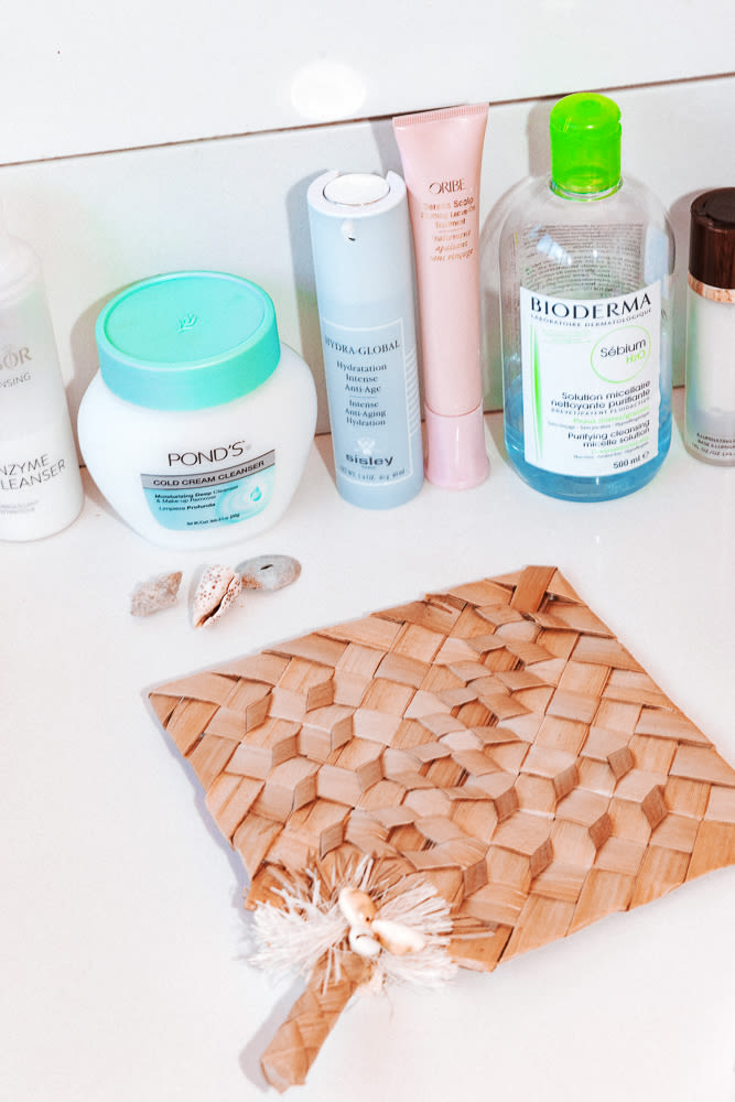 Resorè's Antibacterial Face Towels Are Game Changing for My Acne