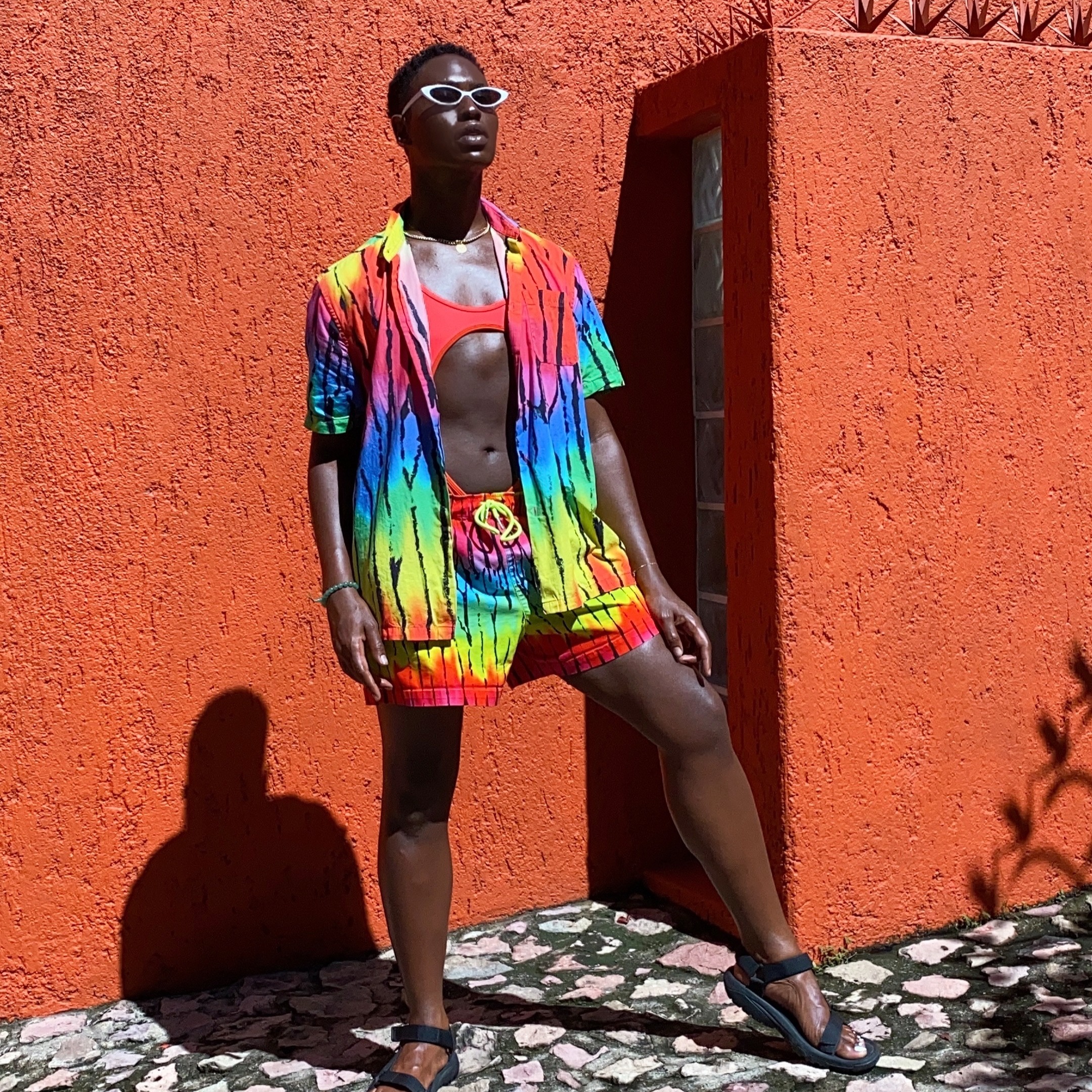 The Drag Queen Who Never Gets Hair Caught In Her Lip Gloss