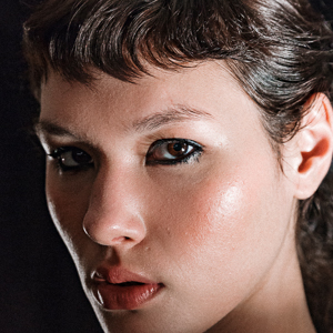 The Eyeliner Trend From NYFW You Can Do Tonight