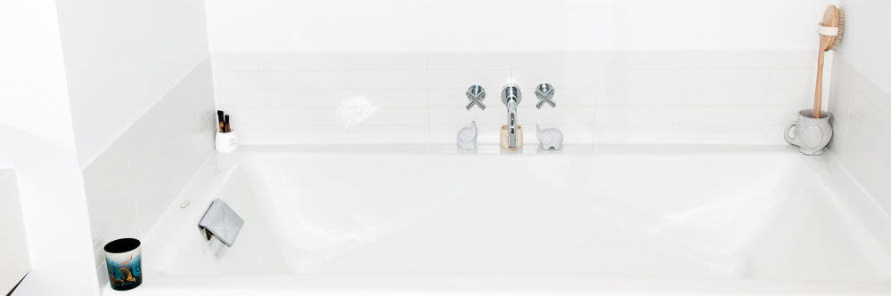 Massages From Your Partner Are Cool, But Have You Ever Taken A Bath?