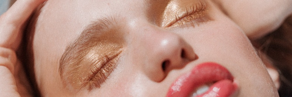 A One-Color Eye Look Doesn't Have To Be One-Note