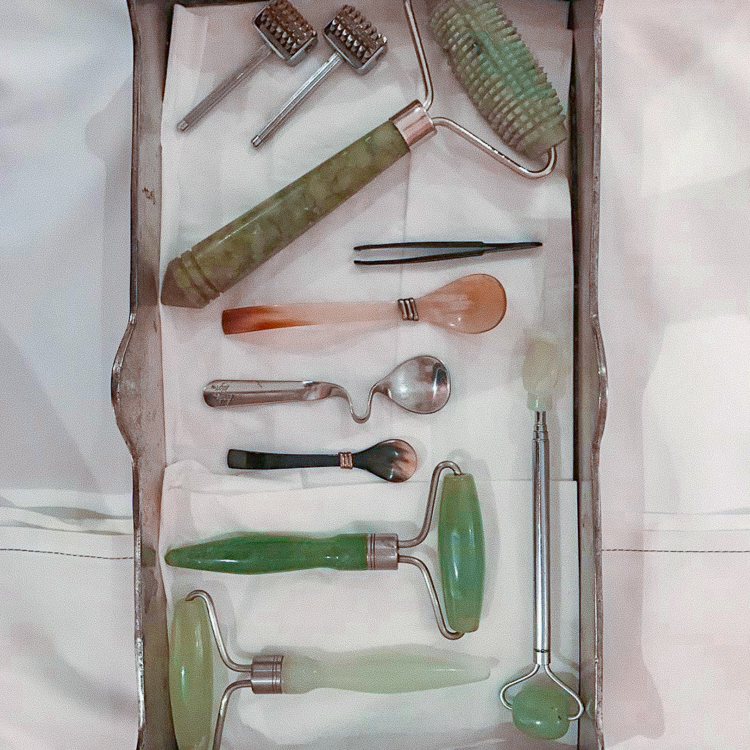 Facialist Annee de Mamiel's Five Tips For Holistic Skincare