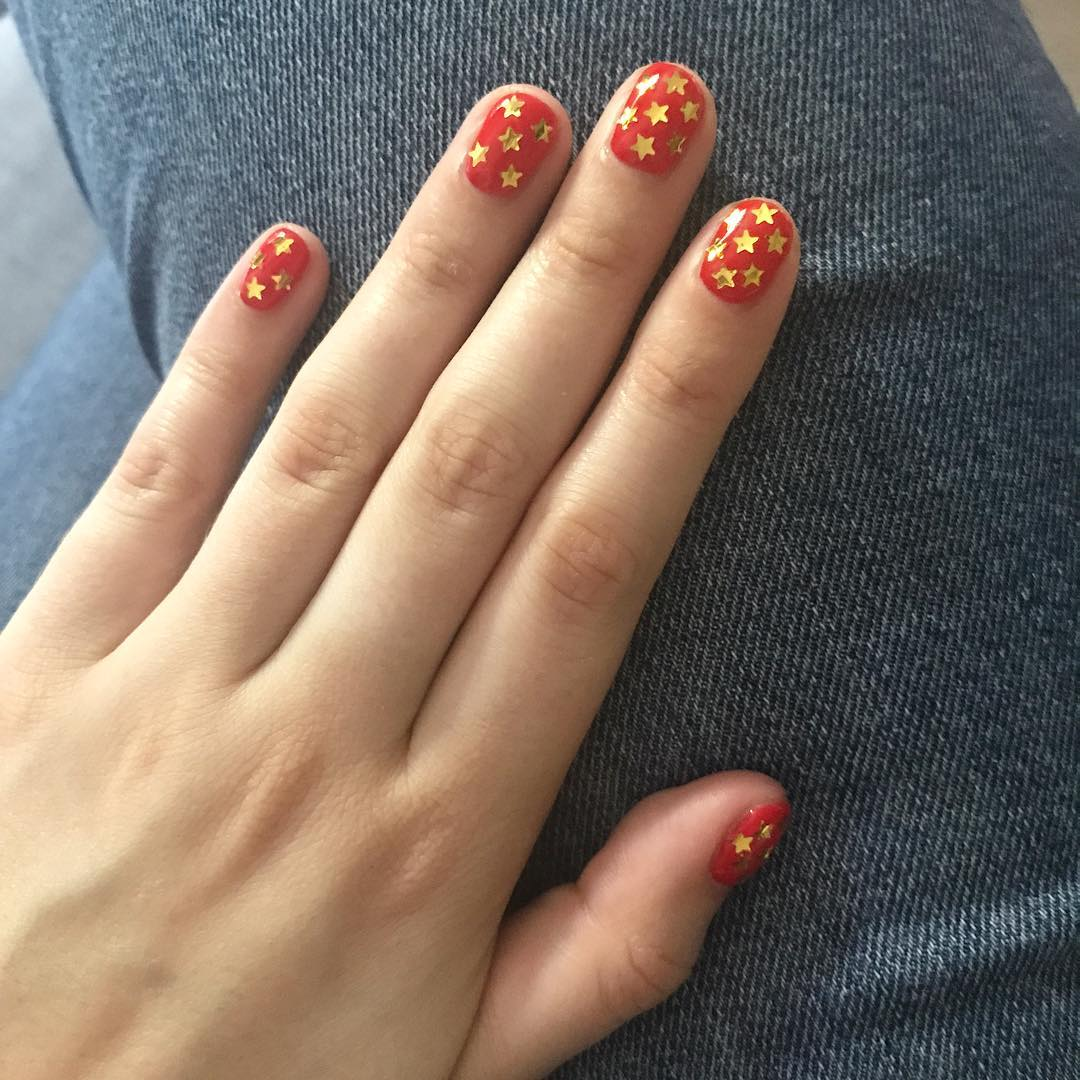 The Social Media Editor With The Best Moisturizer For Acne