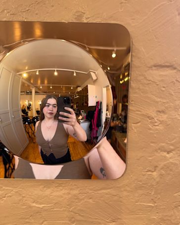 The Celebrity Colorist Whose Trickiest Client Is Herself