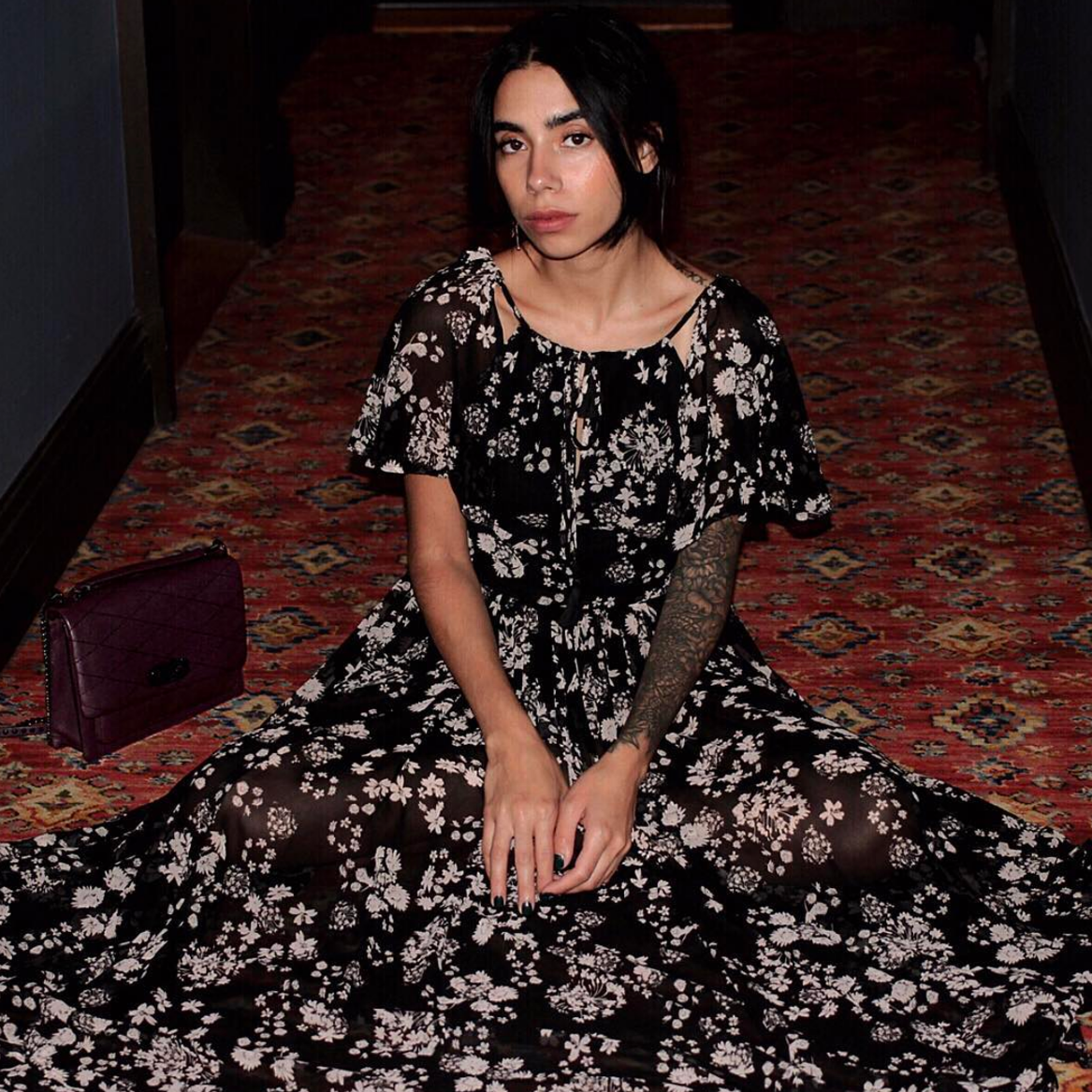 The Medical Assistant With The Anti-Frizz Trick