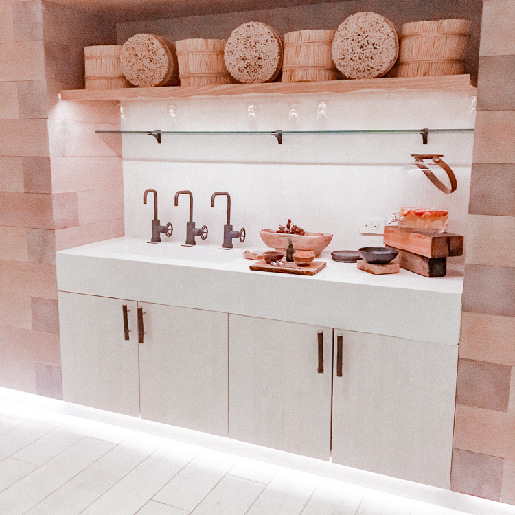 A Day At Claudia Schiffer's Favorite Spa