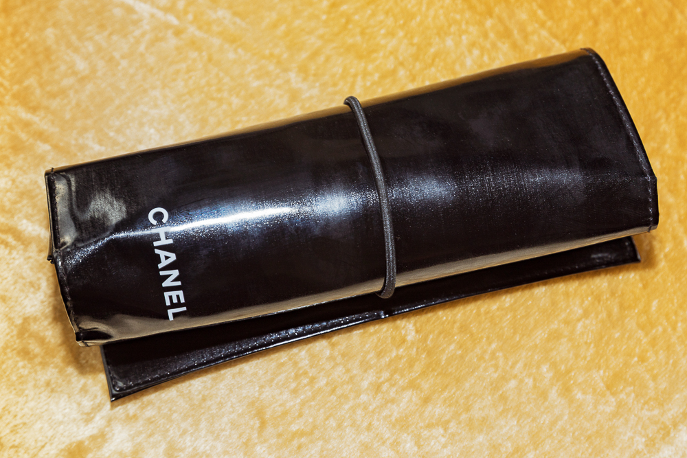 Chanel's Makeup Brush Set, Reviewed | Into The Gloss