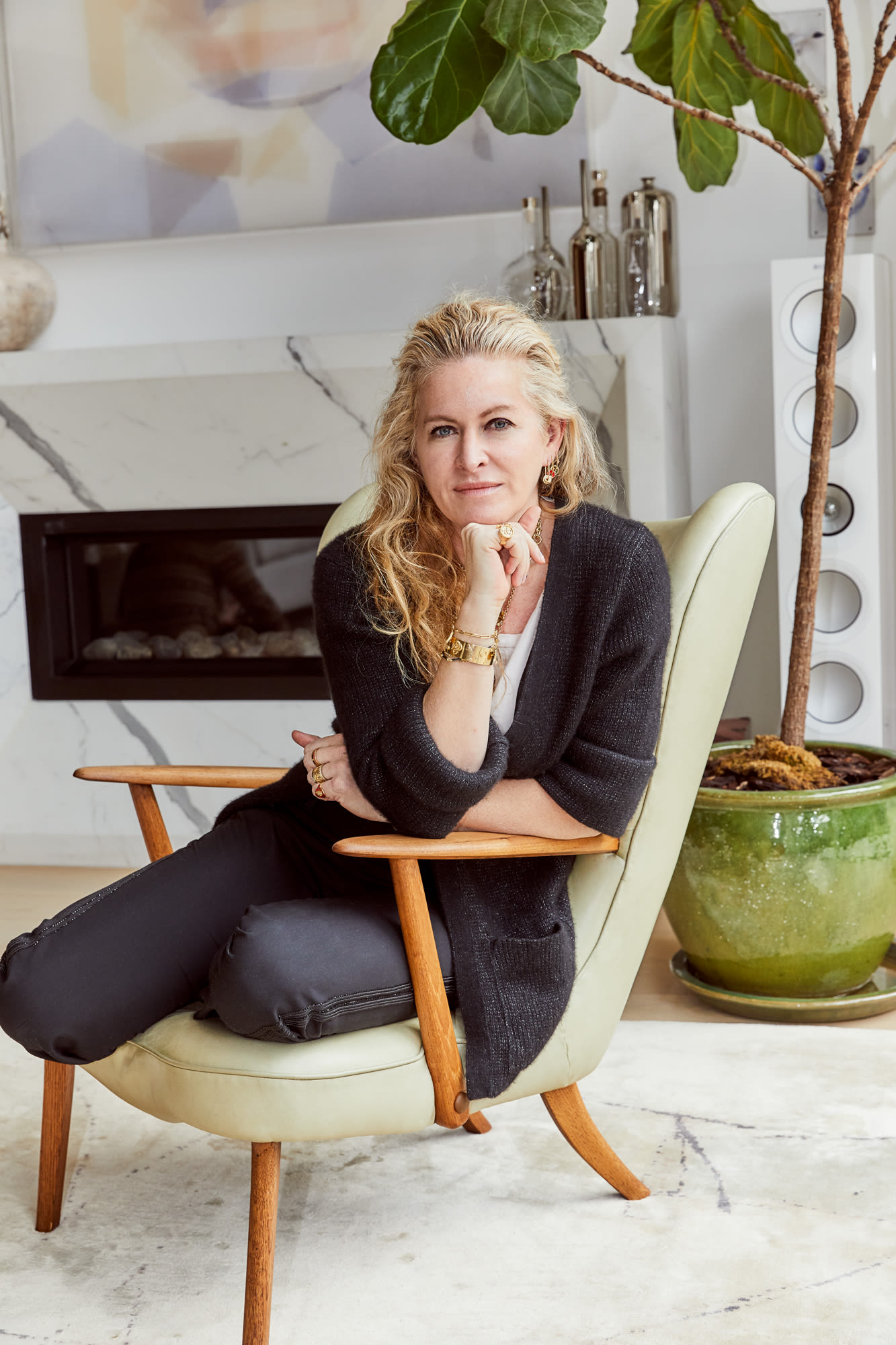 Foundrae Designer Beth Bugdaycay On Sticking To A | Into The Gloss