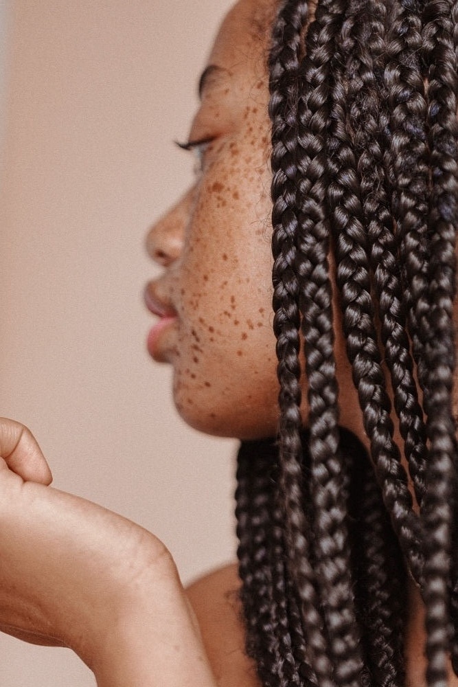 How To Kill Six Hours While You're Getting Your Hair Braided