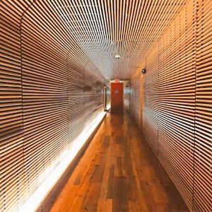 A Detox Massage You Can Recreate At Home