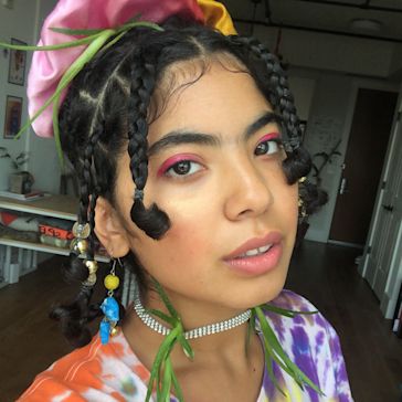The Art Advisor Pole Dancing Her Way To Self-Acceptance
