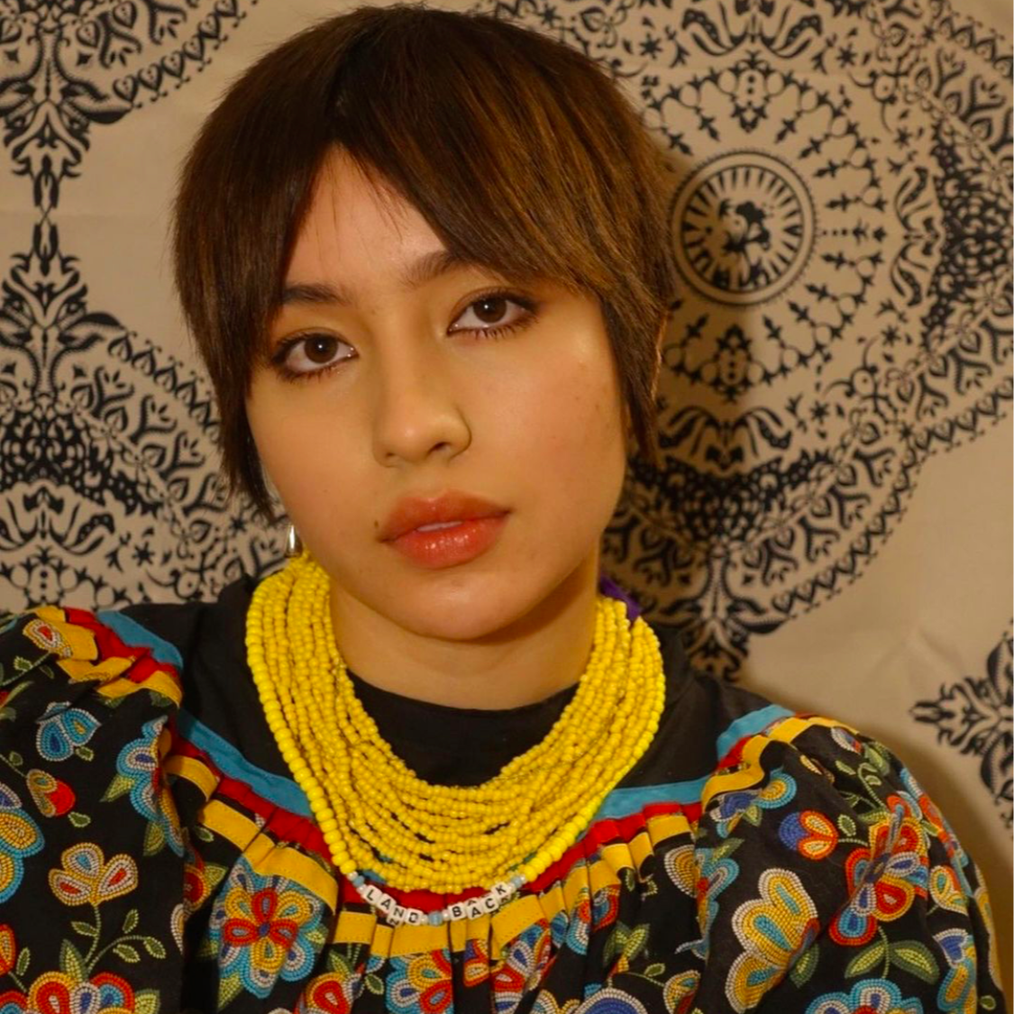 The Princess With A Liquid Liner Trick To Emphasize Almond Eyes