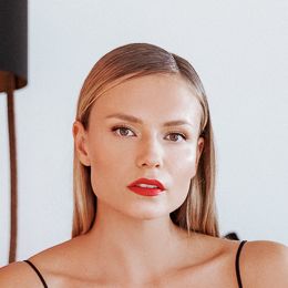 Natasha Poly, Model