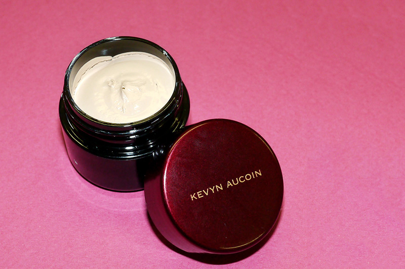 Kevyn Aucoin Sensual Skin Enhancer
