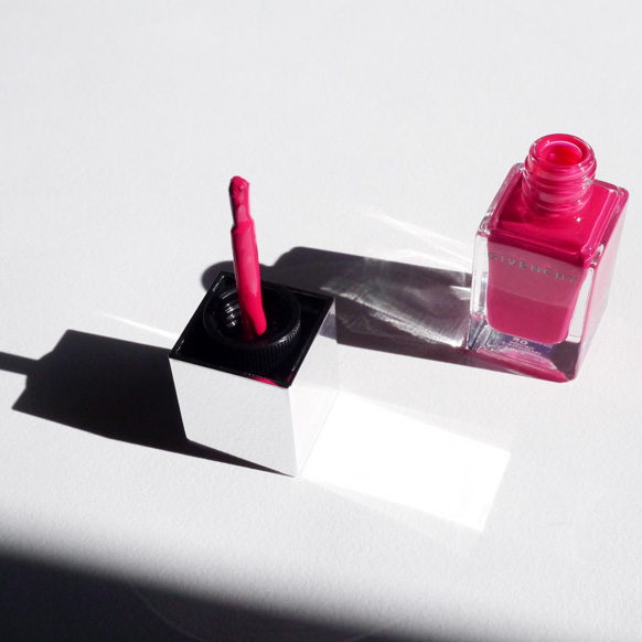 Givenchy Le Rouge & Le Vernis in Fuchsia Irrèsistible
