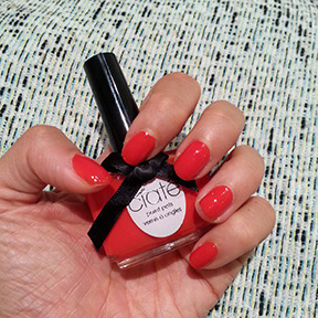 The Eva Chen Manicure