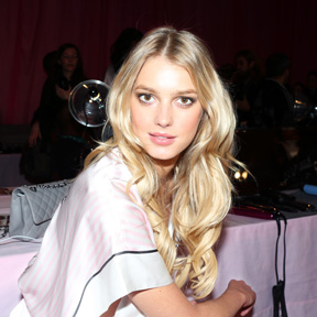 Sigrid's Victoria's Secret Fashion Essentials