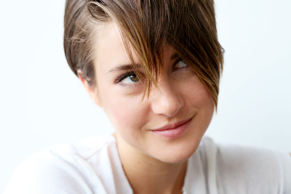 Shailene Woodley Beauty Hair Into The Gloss Into The Gloss