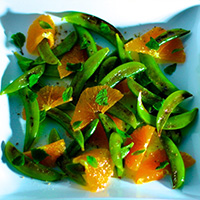 Eat Pretty: Thai Chicken With Spicy Coconut Sauce