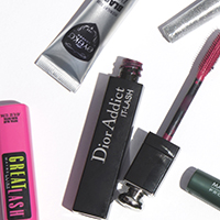 10 Colorful Mascaras