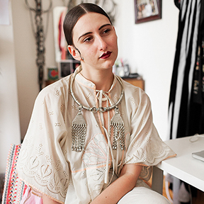 How To Buy (Good) Vintage Clothing On The Internet