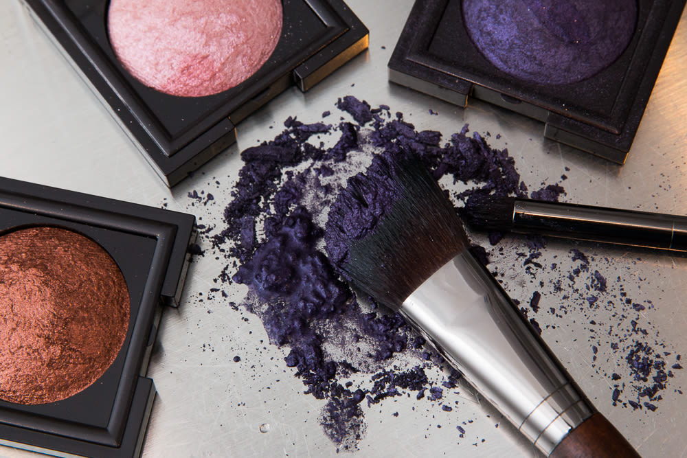 How to Apply Eyeshadow: A Step-by-Step Guide
