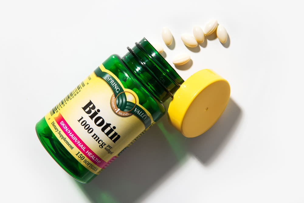 The Effects Of Biotin Might Not Actually Be All That | Into The Gloss