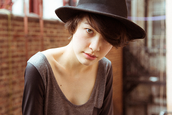 The Easiest Way To Cope With In-Between Hair