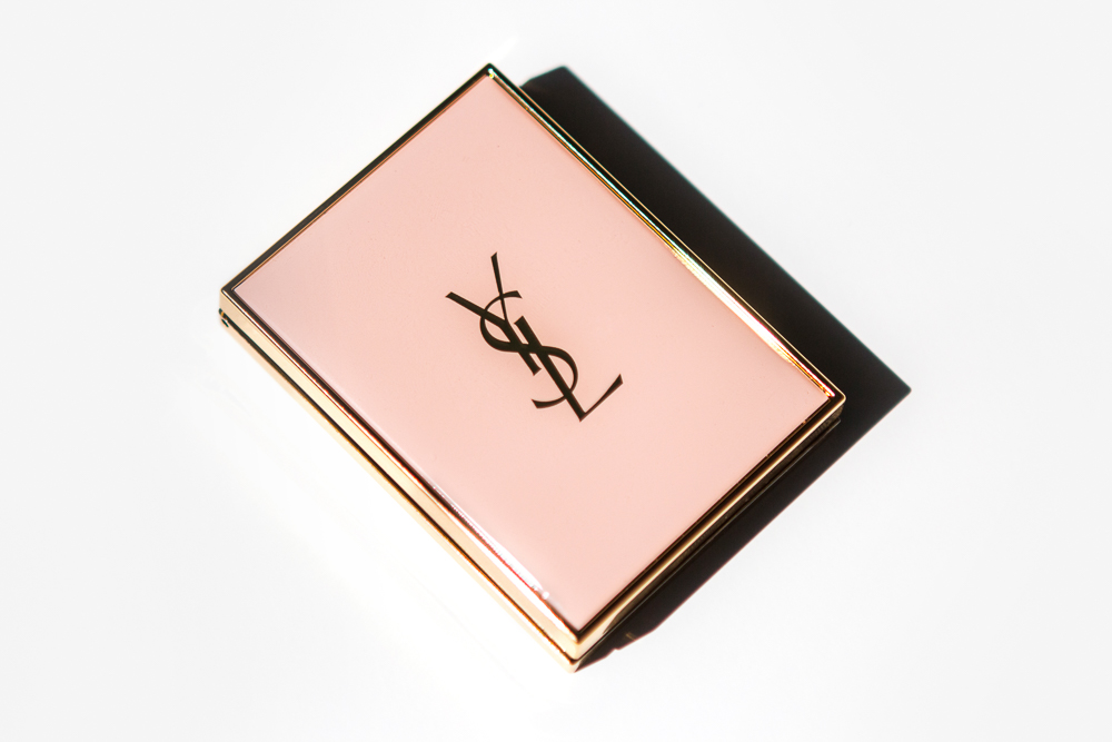 Yves saint laurent hotsell touche eclat blur perfector