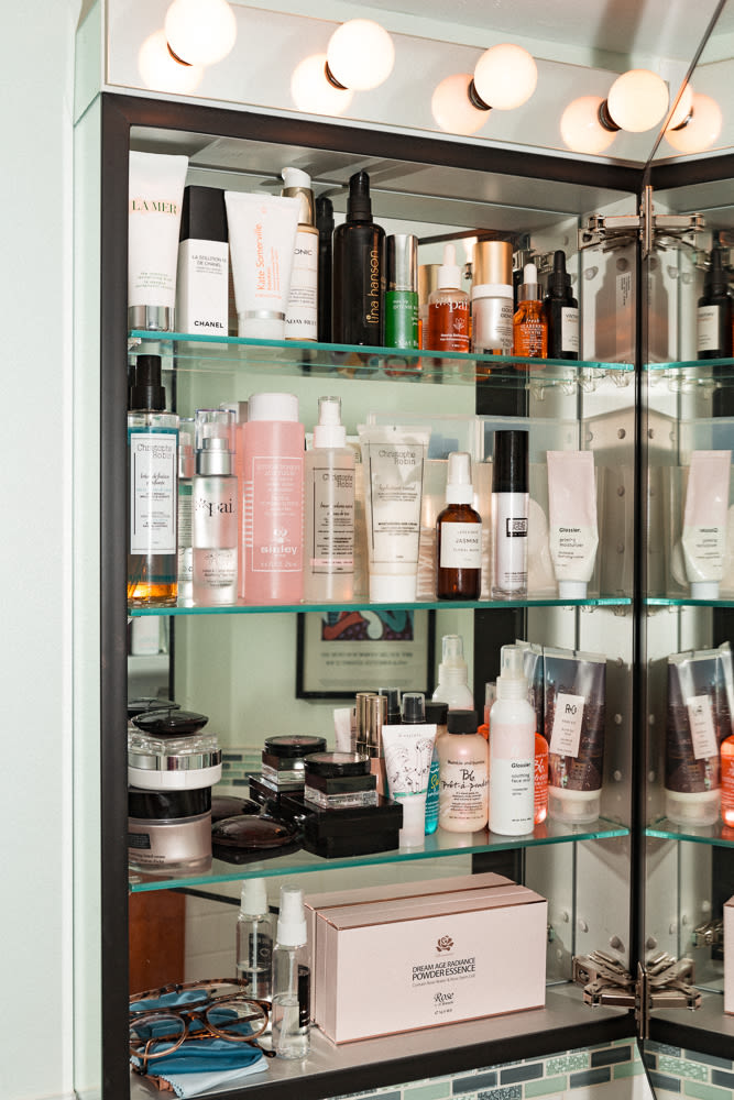 Glossier Editor Emily Ferber's Skincare And | The Gloss