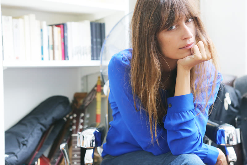 caroline de maigret hair