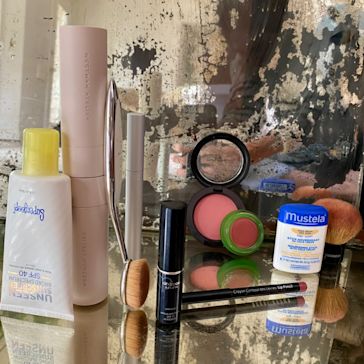 The Fashion Director With The Best Fake Tan For Redheads