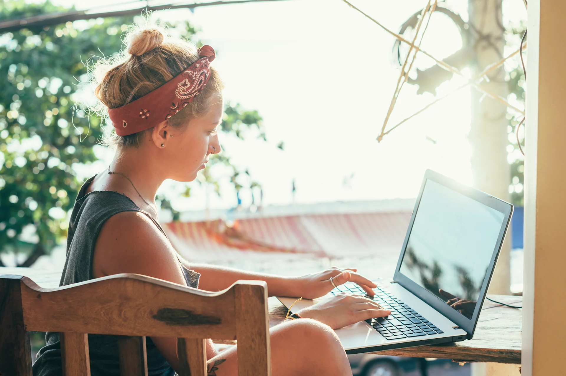 Young woman using her laptop.