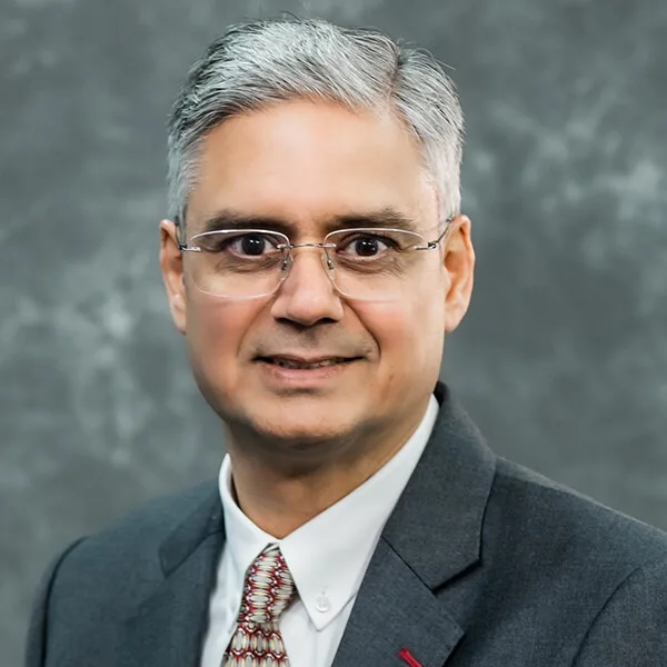 Shiney Prasad headshot