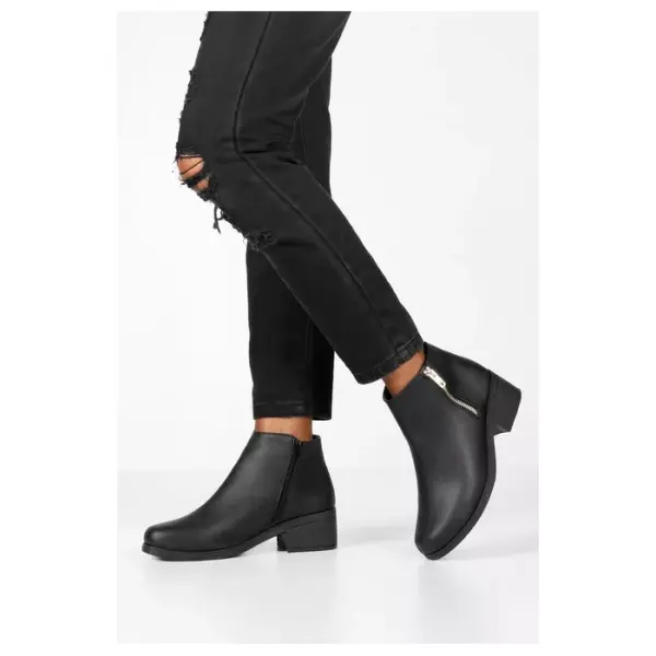 Chelsea-Stiefel mit seitlichem Reißverschluss und Blockabsatz in Schwarz