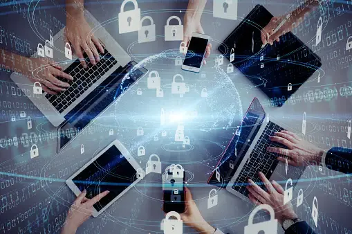 Benefits of developing apps that work across multiple devices