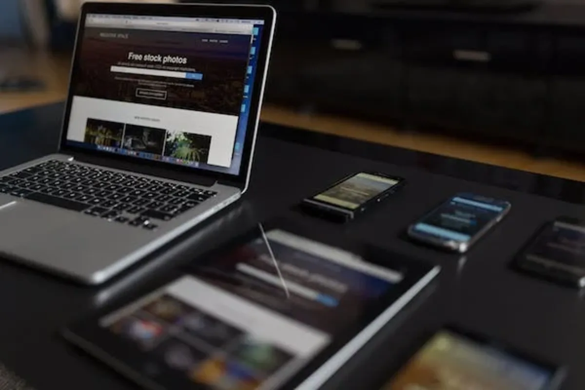 How website design can reflect a startup's brand identity and values?
