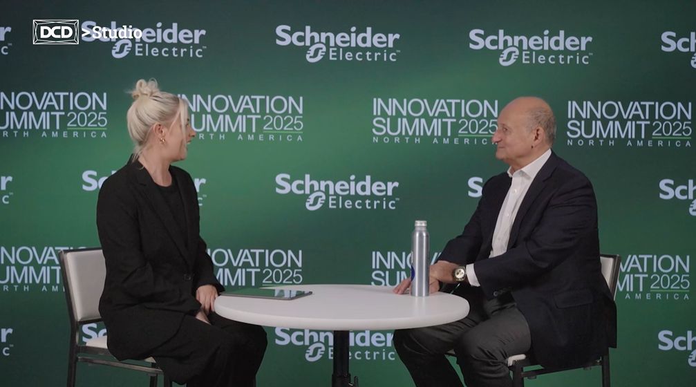 Claire Fletcher of DatacenterDynamics Studio sitting down with EVP & GM, Mark Romanowski, for an energizing deep dive into the future of AI talent around a table.