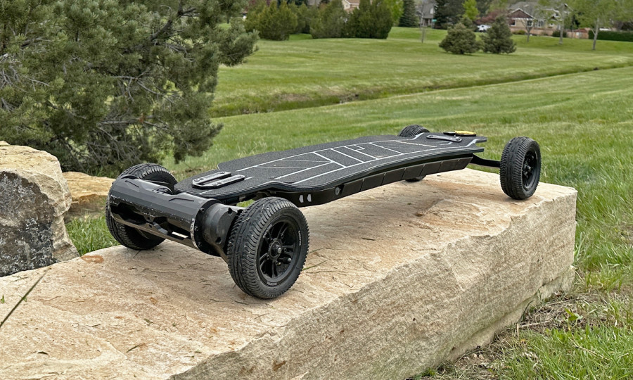 It's Hammer Time: Ride Review of the Hammer Sledge from Backfire Boards