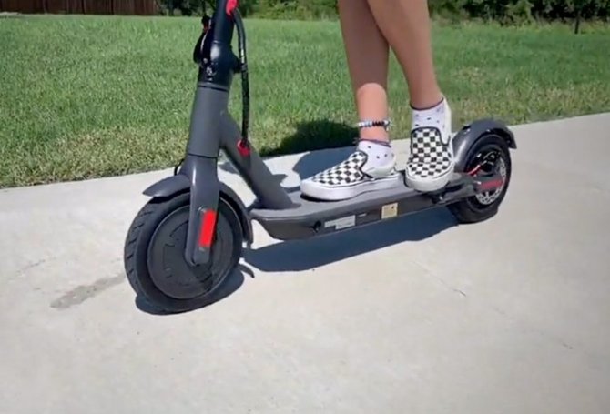 Choosing the Best Electric Scooter for Beginners: Our Top 4 Choices