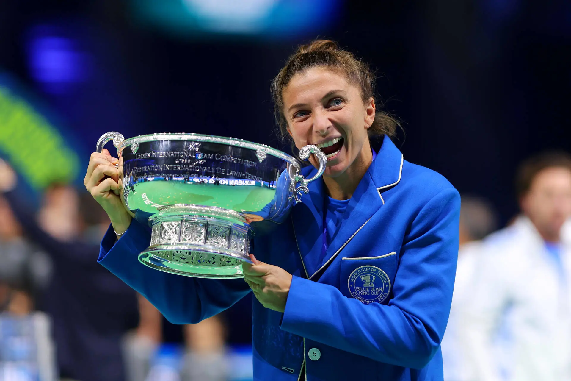 Errani biting Cup in Malaga 2024