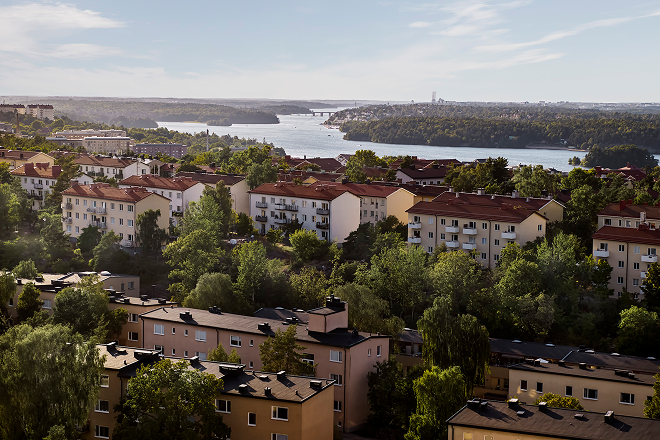 Telia Company Reinvention spegel