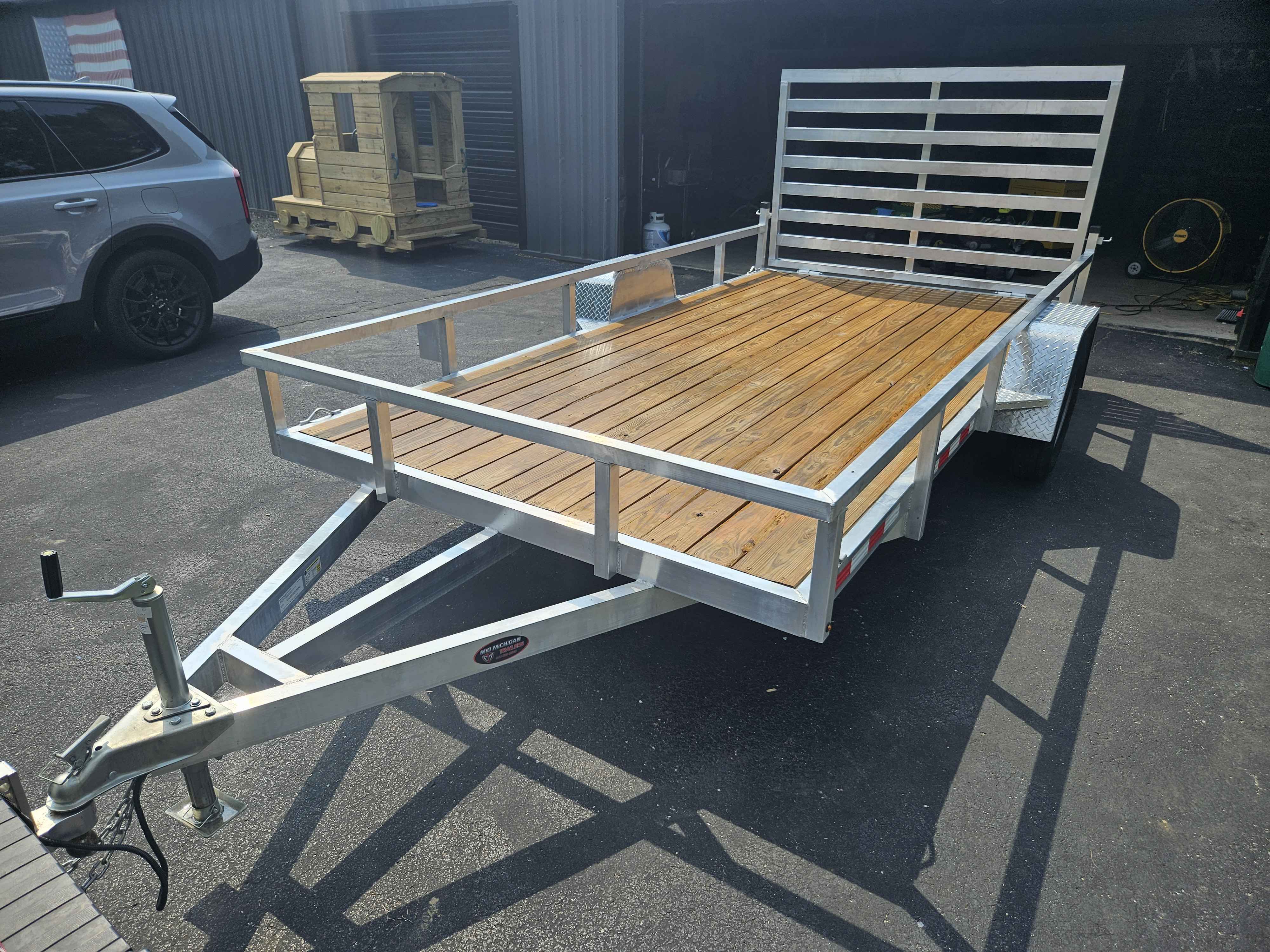 Avery Trailers