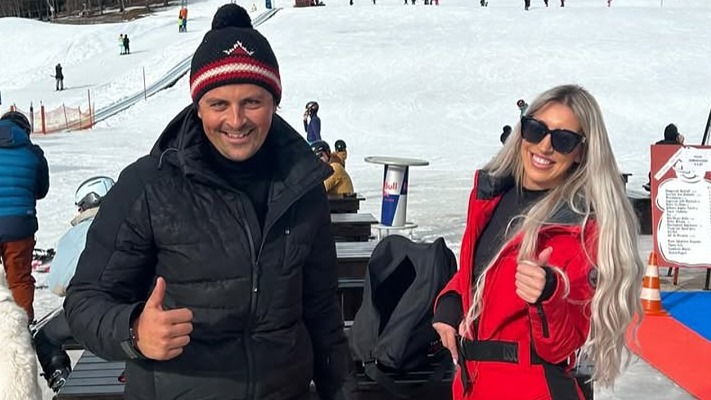 Mama Monique reageert op 'vreemdgaan' zoon Mike | Shownieuws